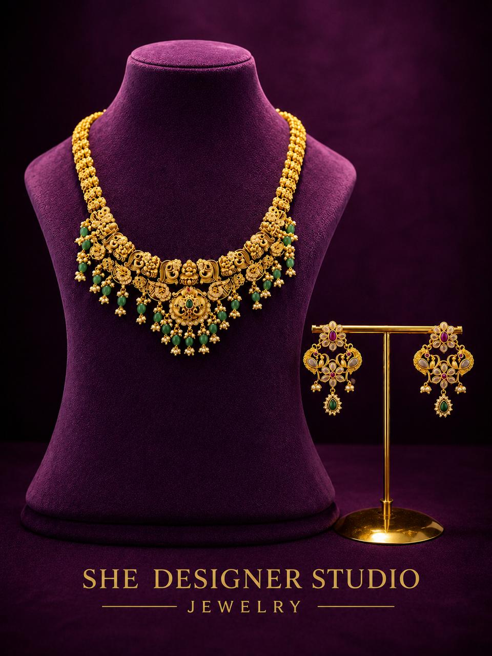 Traditional Emerald Bead Antique Gold Necklace & Earrings Set